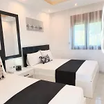 Villa Chrisella Crystal *