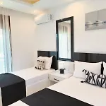 Chrisella Crystal Skala Rachoni (Thasos)