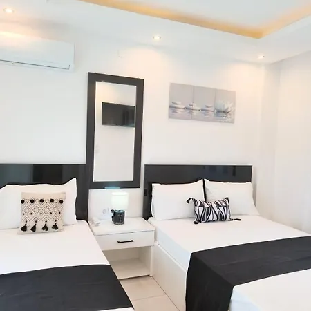 Chrisella Crystal * Skala Rachoni (Thasos)