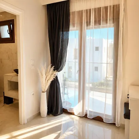 Chrisella Crystal Villa *