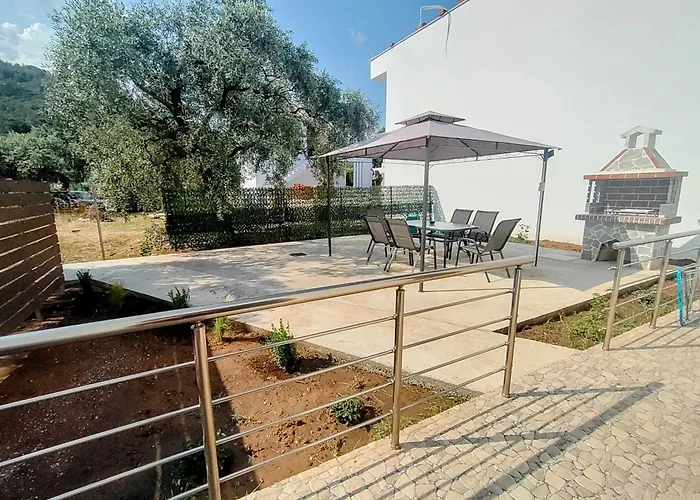 Chrisella Crystal Βίλα *